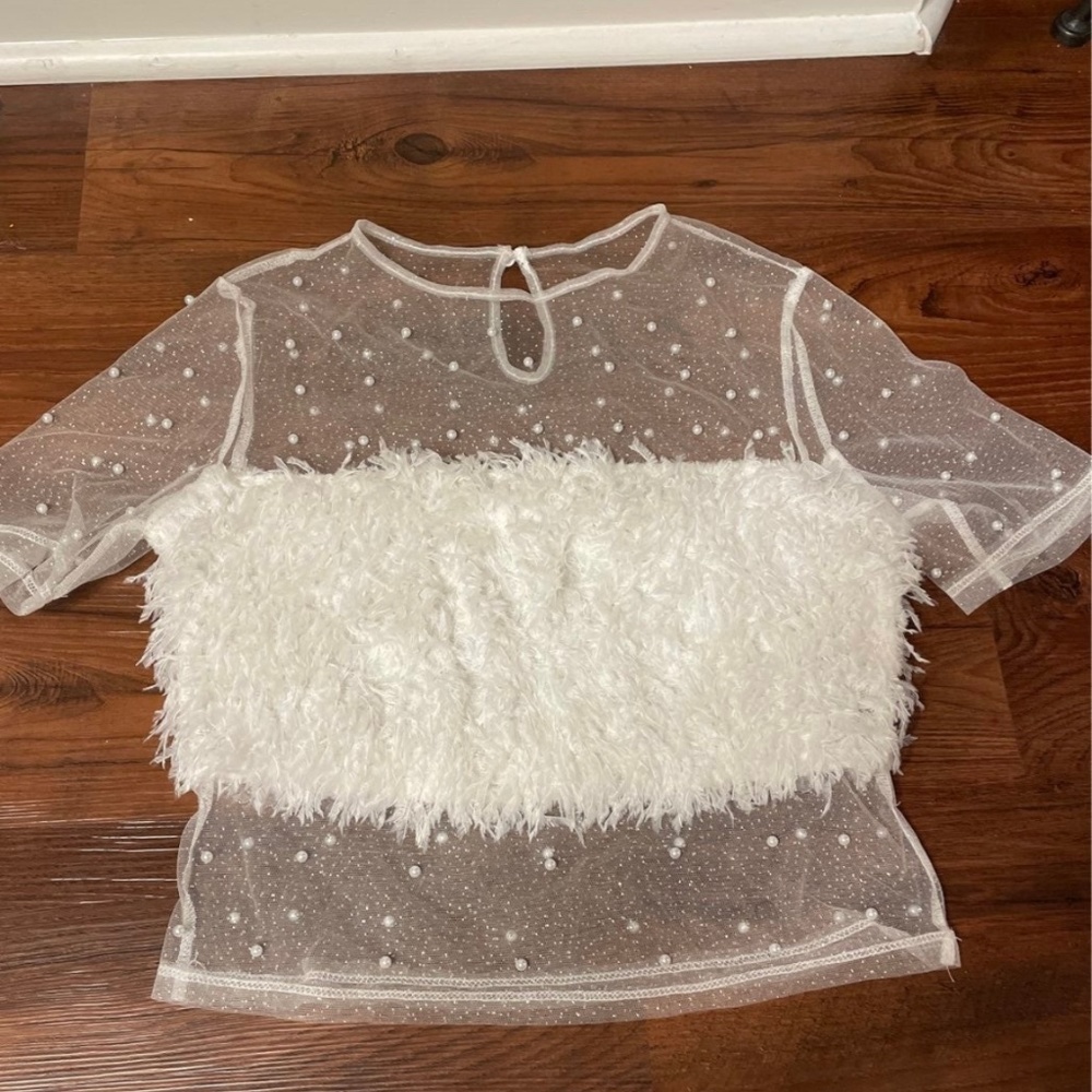 Women top